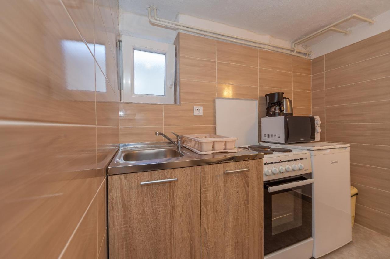 Apartmani Dada Biograd Na Moru Eksteriør bilde