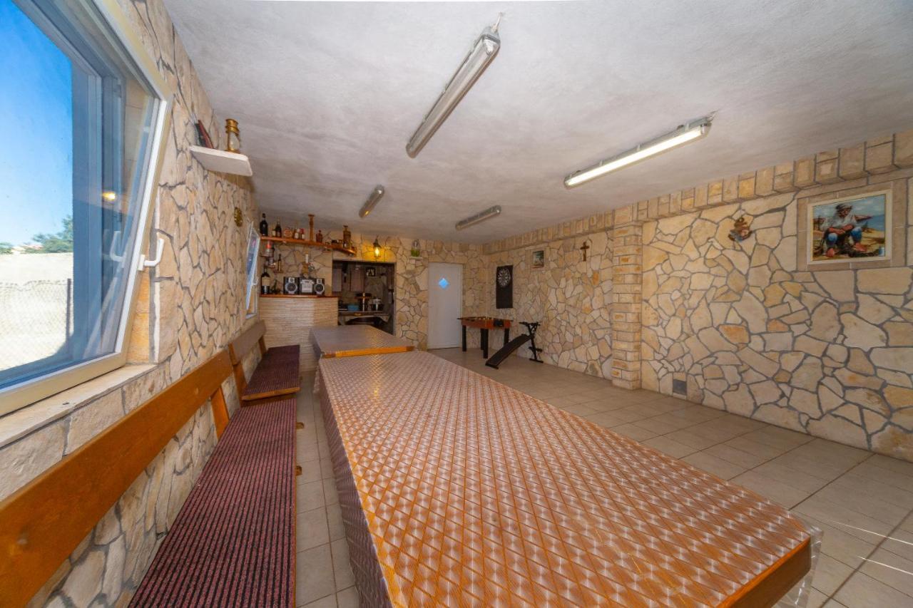 Apartmani Dada Biograd Na Moru Eksteriør bilde