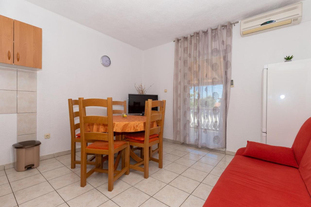 Apartmani Dada Biograd Na Moru Eksteriør bilde